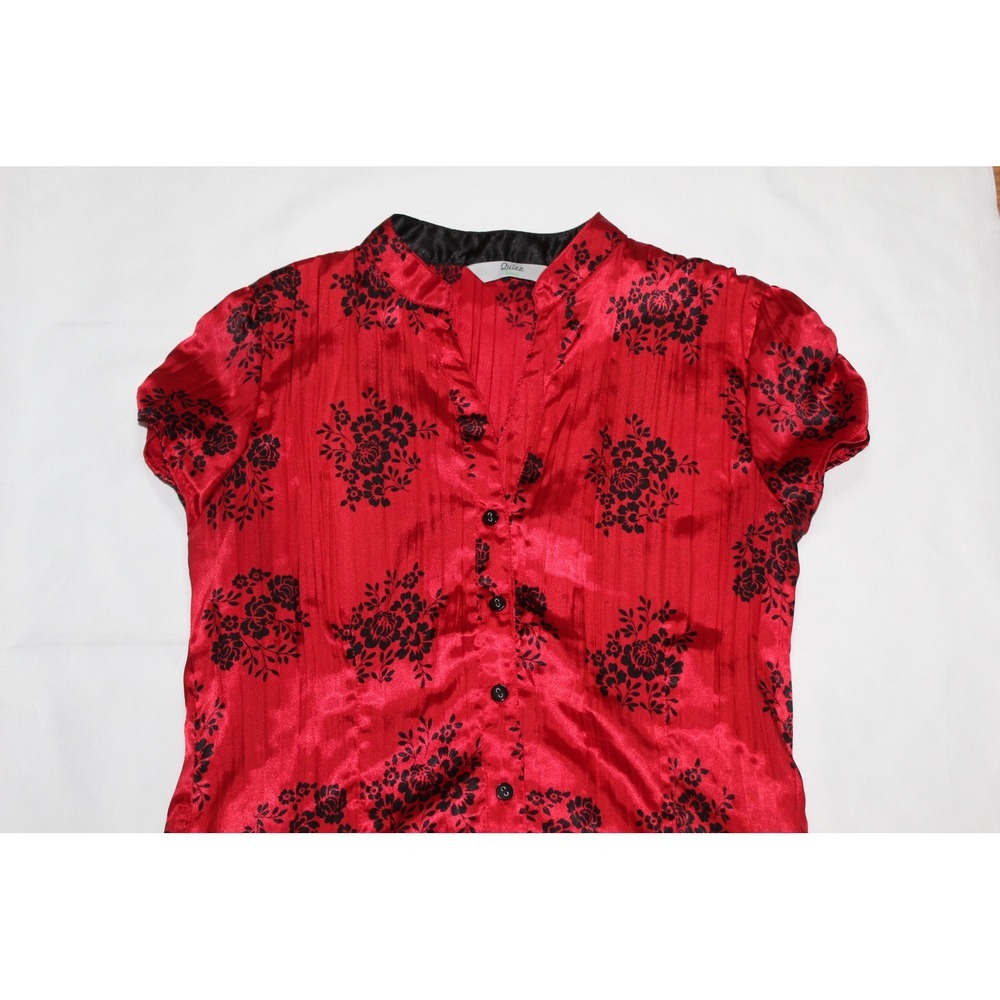 Y2K women's crinkled satin red black floral button down ruched short sleeve - Picture 3 of 10
